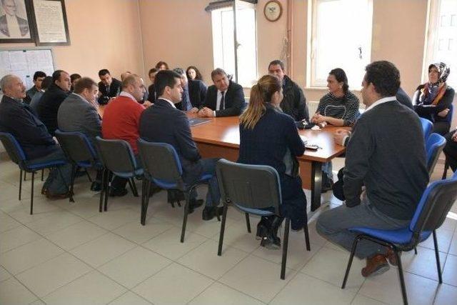 Başkan &Ccedil;er&ccedil;i Barbaros&rsquo;ta Vatandaşlarla Buluştu 3