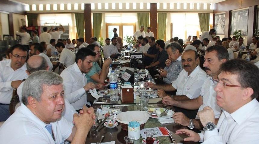 Ayto&rsquo;da Se&ccedil;imleri &Ouml;ncesi Beyaz Grup Bir Araya Geldi