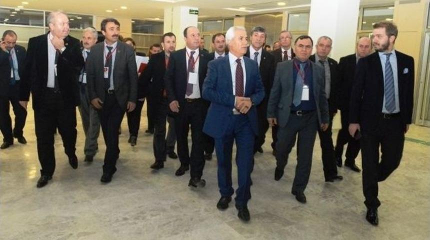 Chp&rsquo;li Meclis &Uuml;yeleri Nil&uuml;fer Halk Evi&rsquo;ne Hayran Kaldı
