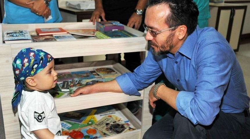 Ad&uuml; Hastanesinde Tedavi G&ouml;ren &Ccedil;ocuklar Kitapsız Kalmayacak