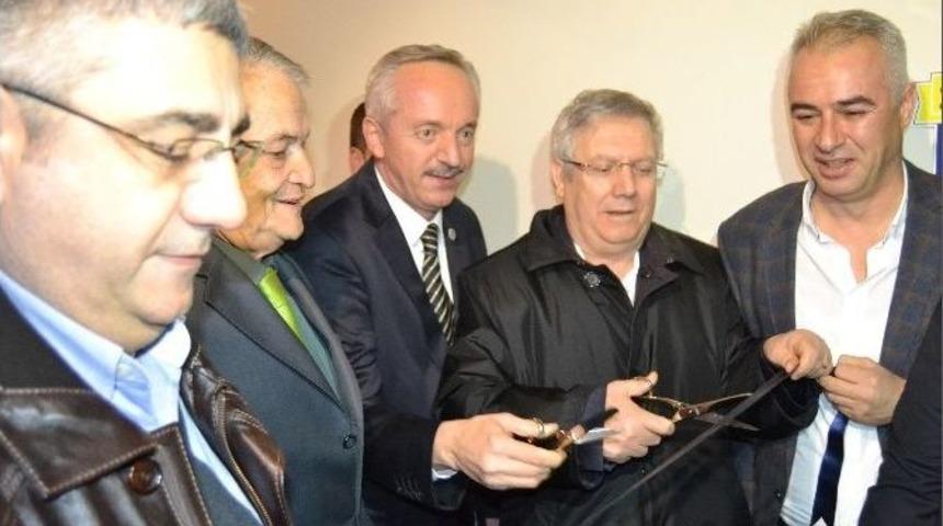 Başkan Yıldırım, Fenerbah&ccedil;e Kayseri Şubesi&rsquo;ni A&ccedil;tı