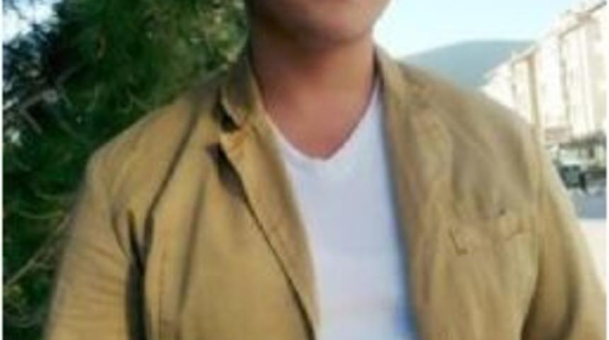 5 G&uuml;nd&uuml;r Aranan Kayıp İki Liseli İstanbul'a Gitmiş