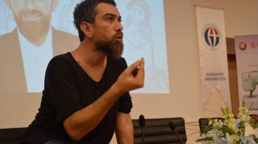 Modacı Hakan Akkaya &Uuml;niversite &Ouml;ğrencileriyle Bir Araya Geldi