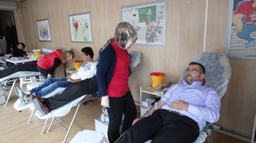 Korkuteli&rsquo;nde 43 &Uuml;nite Kan Ve 27 K&ouml;k H&uuml;cre Bağışı Yapıldı