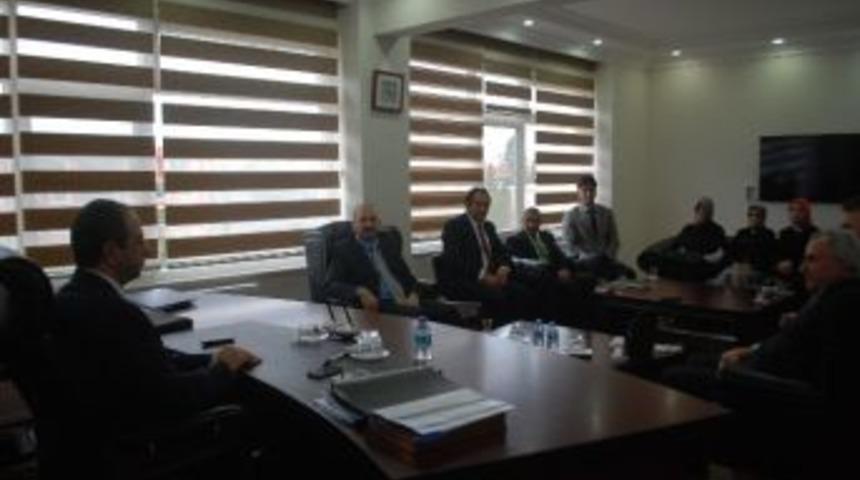 &Ccedil;erkezk&ouml;y Kaymakamı Kubilay&rsquo;dan Gen&ccedil;lik Merkezi M&uuml;jdesi