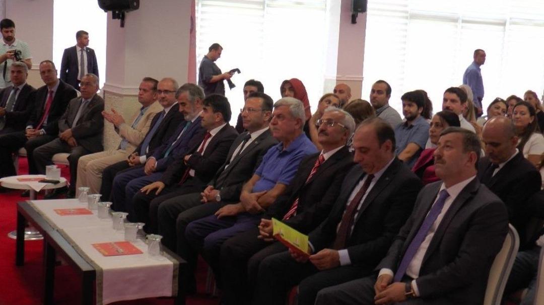 Kamu Kurumlarına Y&ouml;nelik Kurumsal İletişim Semineri Tamamlandı