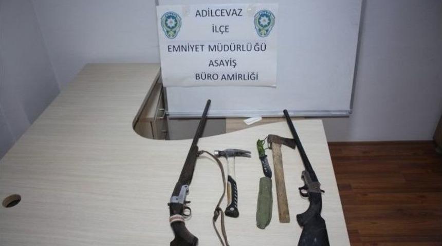 Evleri Soyan Hırsızları Polis Su&ccedil;&uuml;st&uuml; Yakaladı