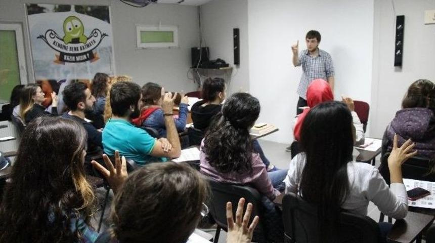 İşaret Dili Kursları Başladı