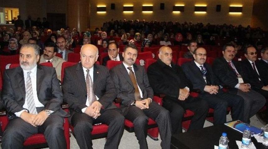 Erzurumlu Şeyhulislam Seyyid Feyzullah Efendi Sempozyumu