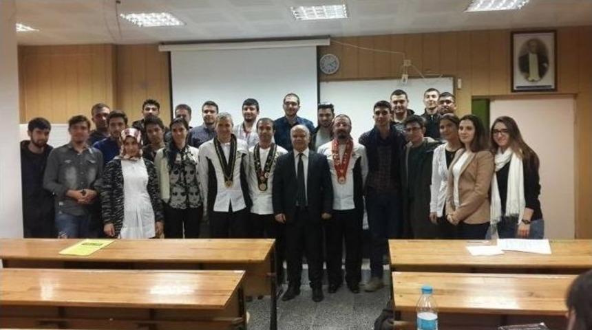 &Uuml;rg&uuml;p&rsquo;te Ge&ccedil;mişten G&uuml;n&uuml;m&uuml;ze Aş&ccedil;ılık Panelleri D&uuml;zenlendi