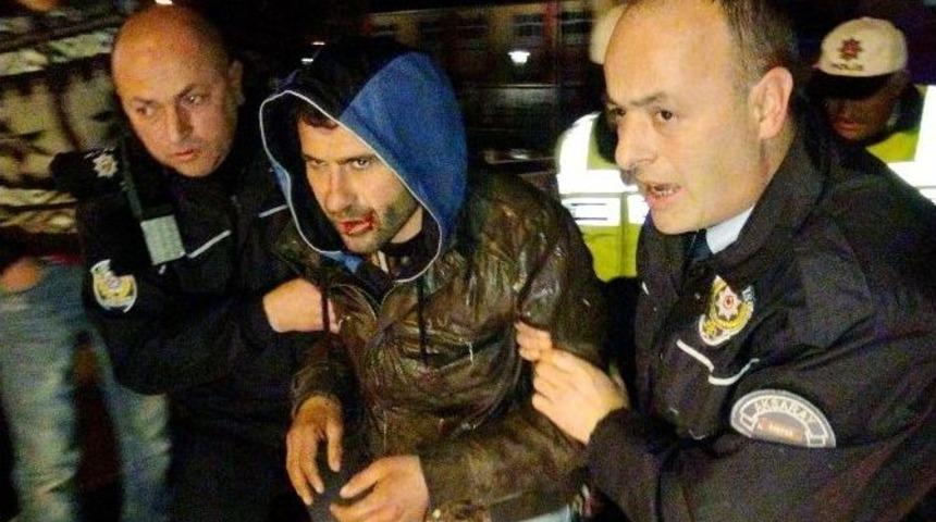 Alkoll&uuml; Şahıs D&uuml;şerek Yaralandı