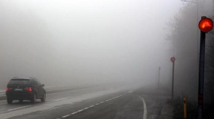 Bolu Dağı'nda Sis Ulaşımı Etkiledi