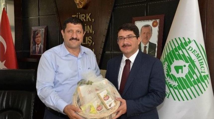 Şehzadeler&rsquo;den Demirci&rsquo;ye Ziyaret