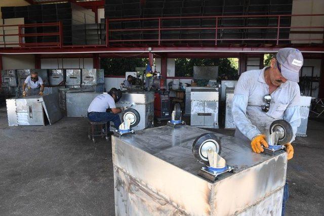 Konyaaltı Belediyesi&rsquo;nin At&ouml;lyeleri Sanayi Gibi &Ccedil;alışıyor 1