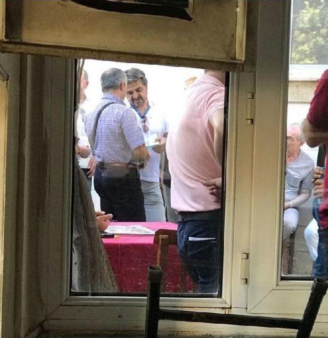 Denizli'de Chp'nin Delege Seçiminde Kavga: 2 Yaralı