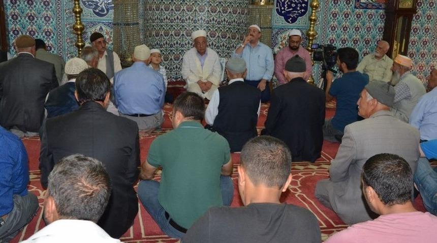 Şehit Ve Gaziler İ&ccedil;in Mevlit Verildi