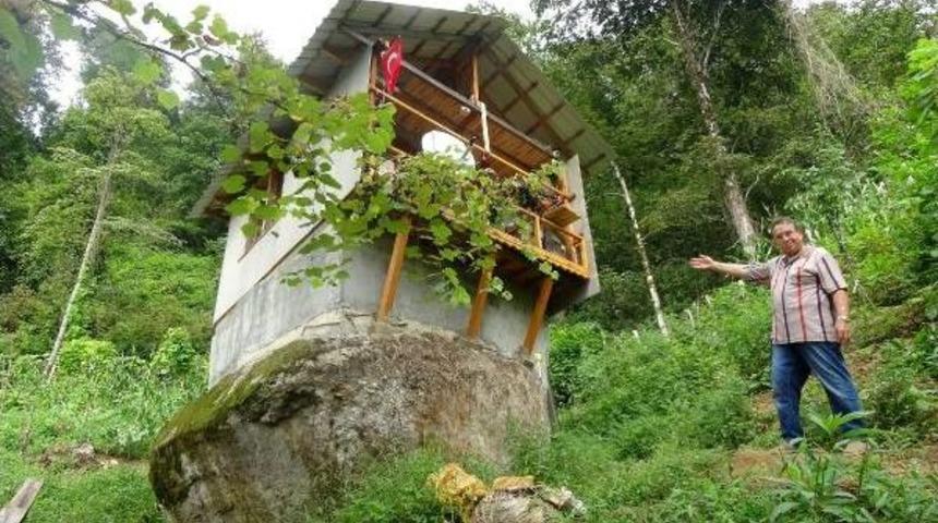 Rize'de Sıra Dışı Bir Ev Daha