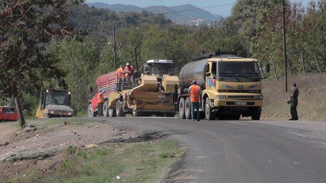 Yaklaşan Kış &Ouml;ncesi, Asfalt &Ccedil;alışmaları S&uuml;r&uuml;yor 2