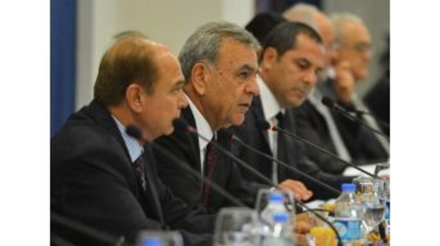 İekk&rsquo;da &Ccedil;alışma: "izmir Serbest Şehir Olsun"