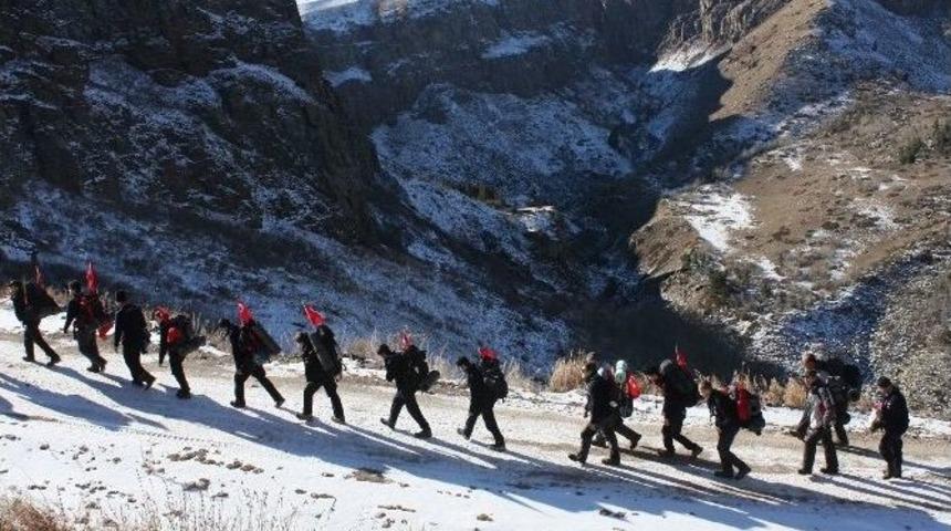 B&uuml;y&uuml;kşehirli İzciler Allahuekber Şehitlerimizi Anacak