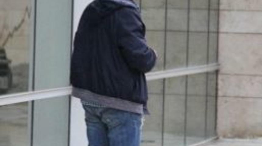 Ş&uuml;phe &Uuml;zerine Tabancayla Yakalandı