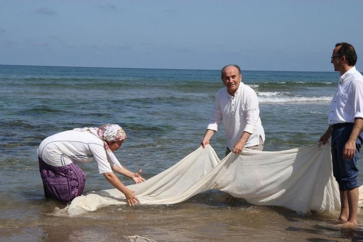 Başkan Topbaş Şile Bezi Dokudu