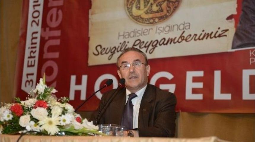 &Ccedil;orum&rsquo;da &ldquo;hadisler Işığında Sevgili Peygamberimiz&rdquo; Konferansı