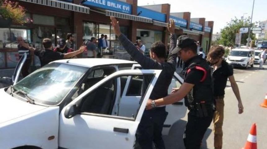 İstanbul'da "kurt Kapanı 8" Operasyonu (1)