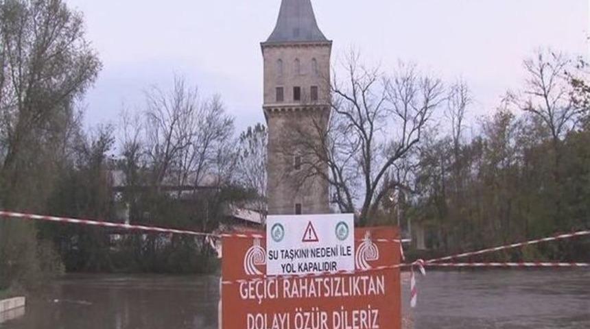 Edirne&rsquo;de Tarihi K&ouml;pr&uuml;ler Trafiğe Kapatıldı