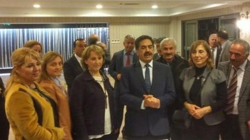 Kadın Muhtarlar &Uuml;sk&uuml;dar&rsquo;ı Gezdi