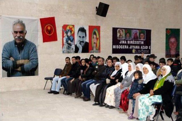 Nusaybin'de Bdp'den 'liselerde Örgütlenme' Konferansı