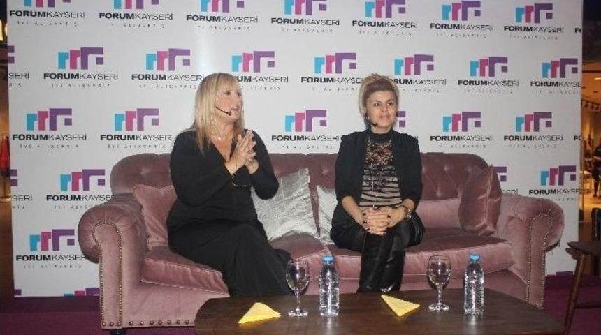 Nuray Sayarı Ve Seda Akg&uuml;l Hayranlarıyla Buluştu