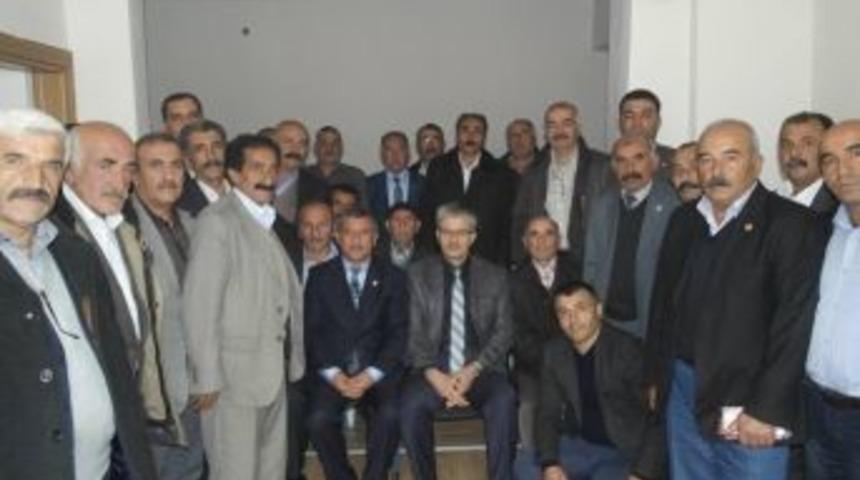 Akçadağ Muhtarlar Derneği Başkanlığı’na Eyüp Gönültaş Seçildi