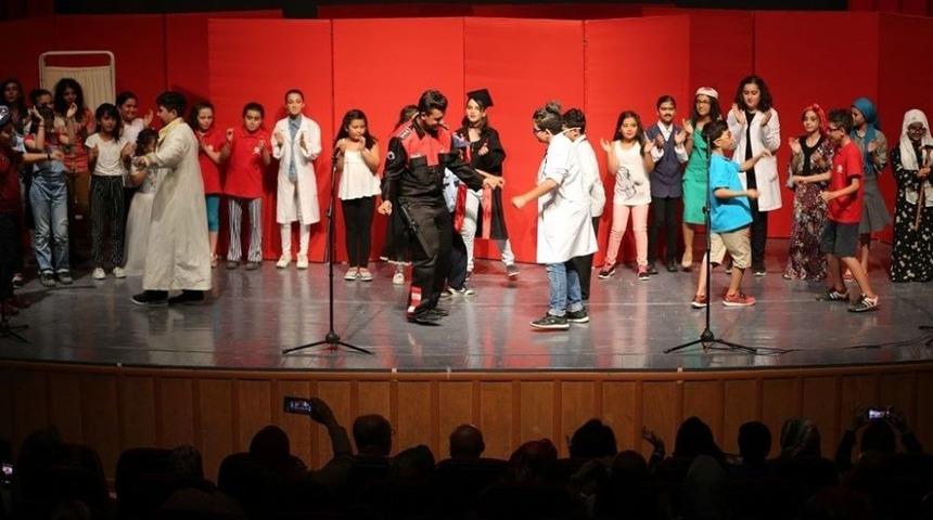 Kocasinan Belediyesi &Ccedil;ocuk Kul&uuml;b&uuml;&rsquo;nden Muhteşem G&ouml;steri