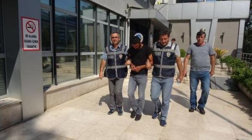 1 Milyon Liralık Kalıpları &Ccedil;alıp 10 Bin Liraya Hurdacıya Satmış