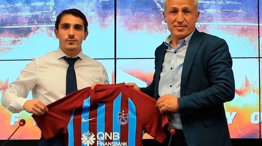 Trabzonspor, Abdulkadir &Ouml;m&uuml;r&rsquo;&uuml;n S&ouml;zleşmesini 2022 Yılına Kadar Uzattı