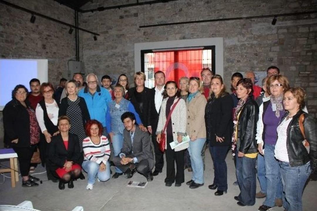 Urla&rsquo;nın Engelli Meclisi İle Engeller Kalkıyor