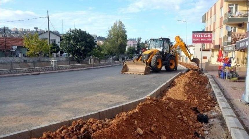 Şelale Caddesi&rsquo;nde Sıcak Asfalt &Ccedil;alışmaları Tamamlandı