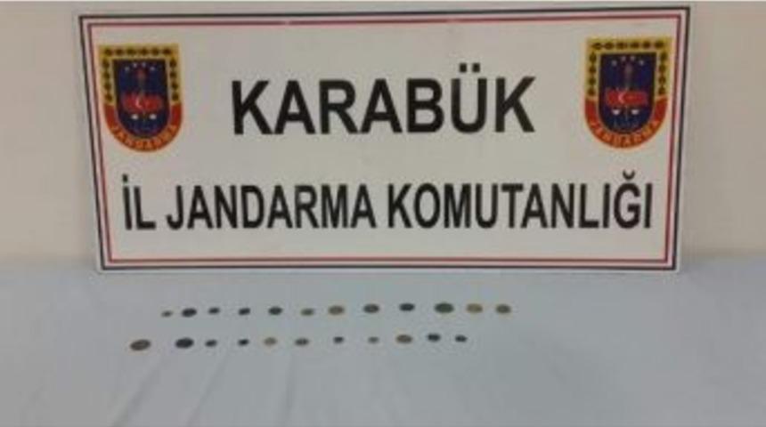 Jandarma Tarihi Eser Ka&ccedil;ak&ccedil;ılarına G&ouml;z A&ccedil;tırmıyor