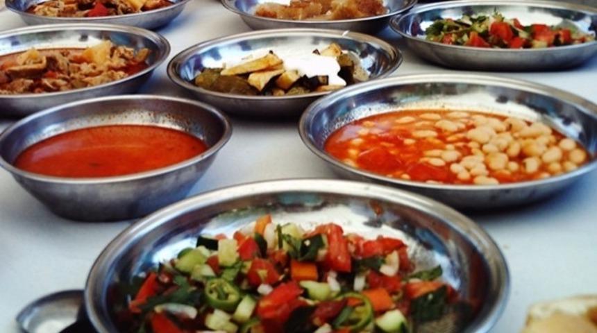 Keşkeği, Yuvarlaması Ve Bolaması İle Aydın'ın 8 Meşhur Yemeği