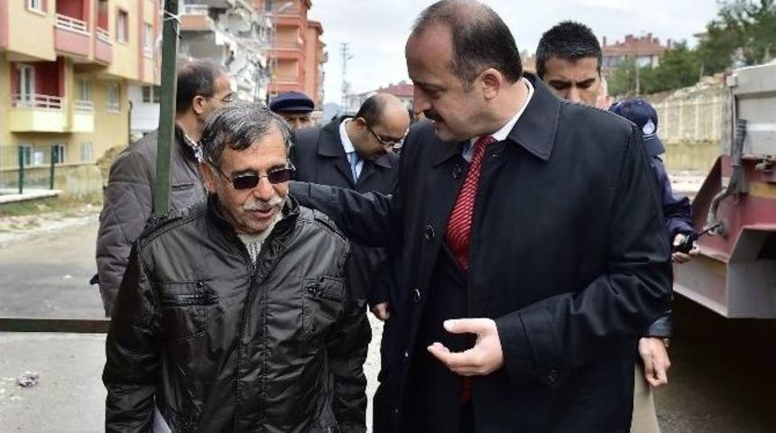 Akg&uuml;l, Cengizhan Mahallesindeki Yıkımı Yerinde İnceledi