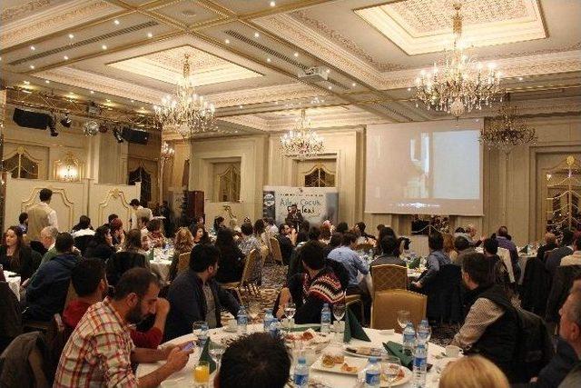 Senaryolar Yarışırken Senaristler Tanıştı 1