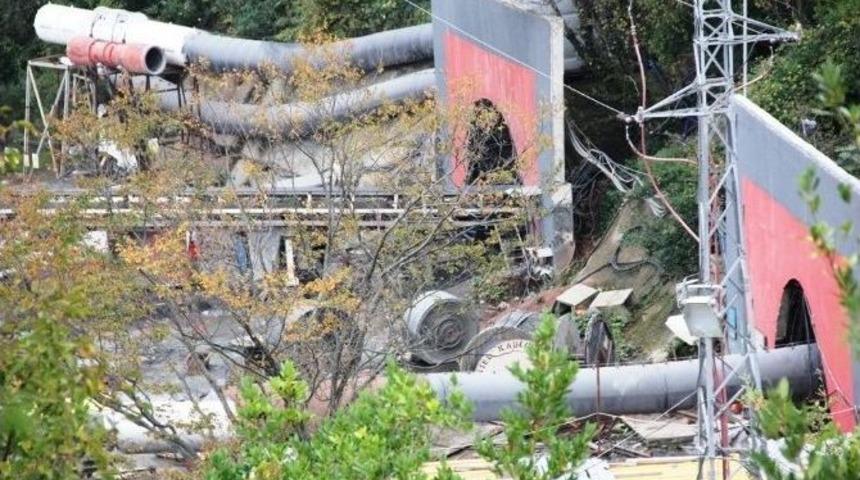 G&ouml;&ccedil;&uuml;kte Kalan 2. &Ccedil;inli İş&ccedil;inin Cesedi &Ccedil;ıkartıldı