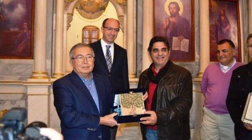 Ege&rsquo;nin İki Yakası Ortak Zeytin Sergisinde Buluştu