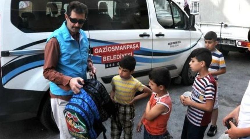 Gaziosmanpaşa Belediyesi&rsquo;nden &Ouml;ğrencilere Kırtasiye Malzemesi Desteği