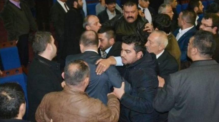 Mhp Kongresinde Arbede