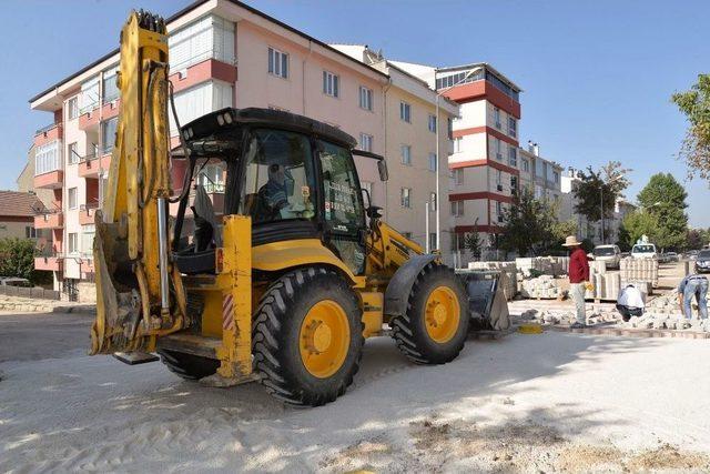 Yaşar Doğu Caddesi Tamamen Yenileniyor