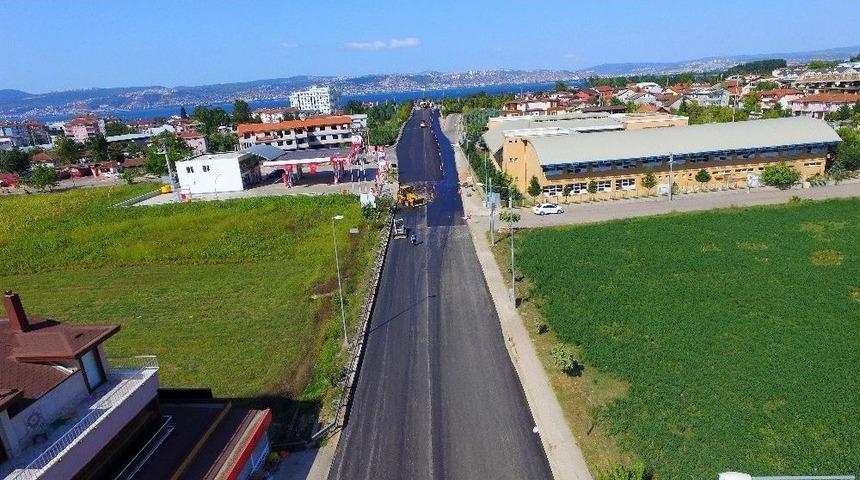 Başiskele&rsquo;de Yol &Ccedil;alışmaları S&uuml;r&uuml;yor