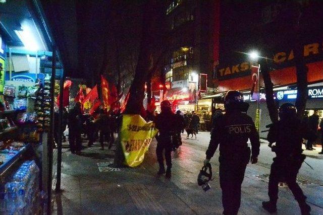 ‘hayata Dönüş’ Operasyonu Protestosuna Polis Müdahalesi