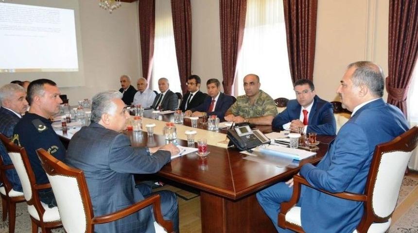 İl Spor G&uuml;venlik Toplantısı Vali Kaban Başkanlığında Yapıldı
